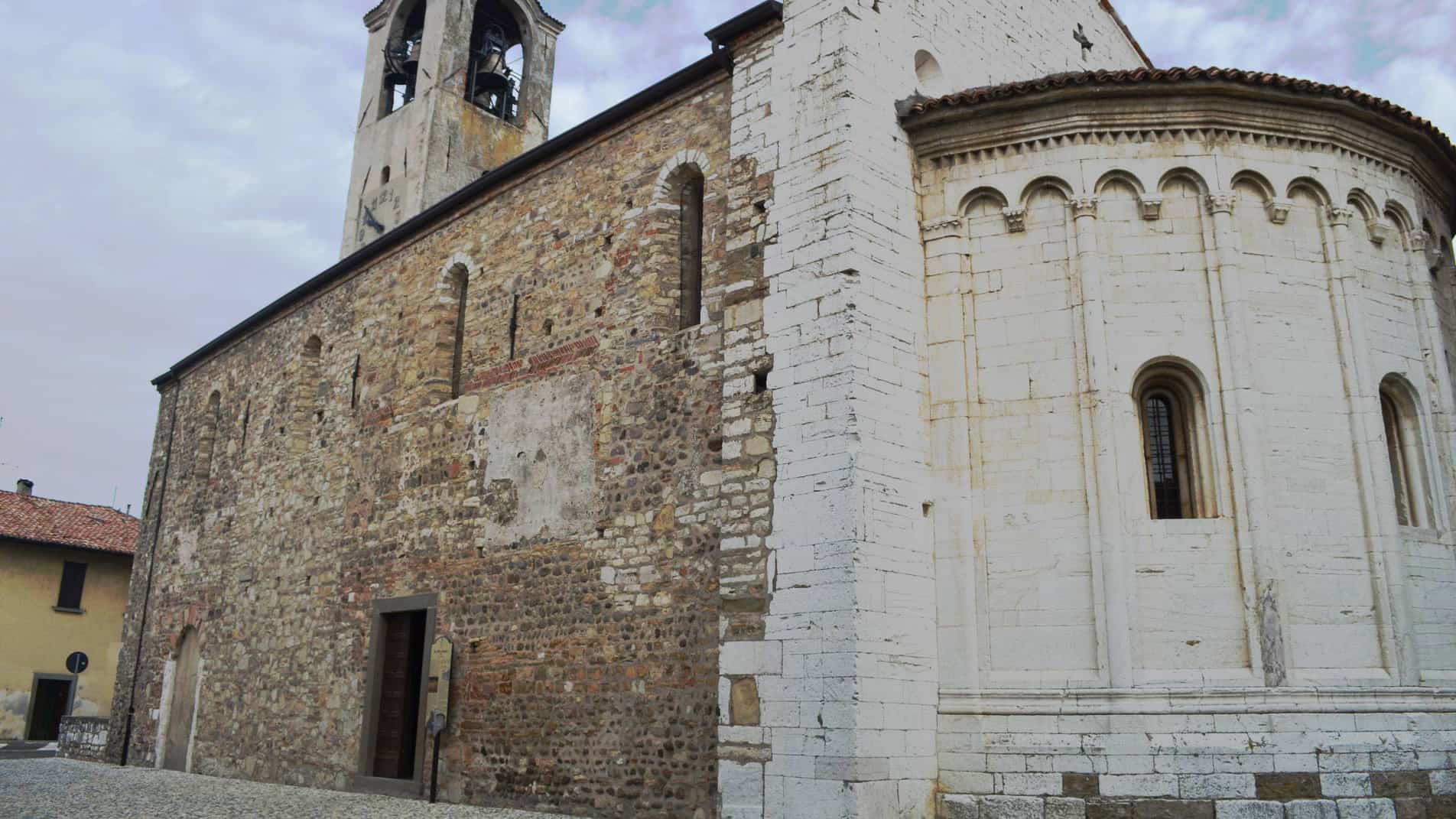 サンタ マリア マッジョーレのロマネスク様式の教区教会 Pieve Romanica Di Santa Maria Maggiore Franciacorta