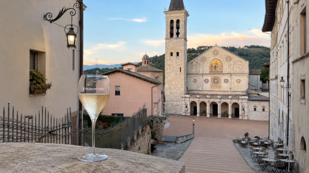 Wurzeln und neue Verbindungen: Franciacorta feiert sein Debüt beim Festival dei Due Mondi